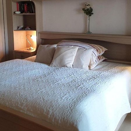 Nette-2-Schlafzimmer-Wohnung-In-Klagenfurt-Am-Woerther-See Klagenfurt am Woerthersee Esterno foto