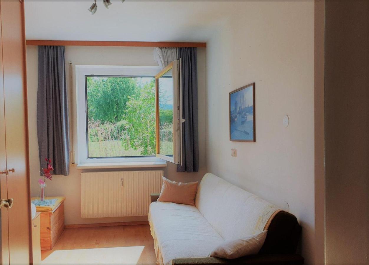 Nette-2-Schlafzimmer-Wohnung-In-Klagenfurt-Am-Woerther-See Klagenfurt am Woerthersee Esterno foto